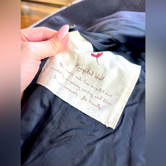 ARITZIA Wool Coat - Picture 3 of 4